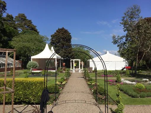 Private-Parties, Garden Party in Troon Private-Parties, Garden Party in Troon